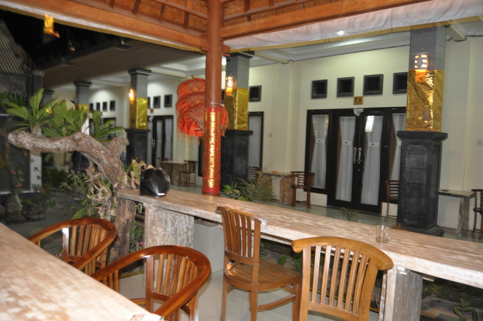 Deva Devi Beach Inn Luxury Batununggul Εξωτερικό φωτογραφία